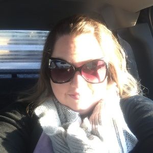 Meet your Posher, Dawn